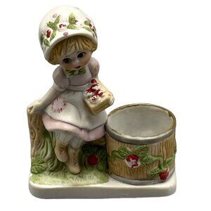 Strawberry Patches figurine tea candle holder hand painted porcelain basket READ